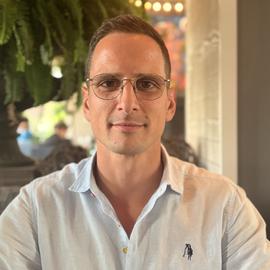 Dr. Ambrogi Francesco